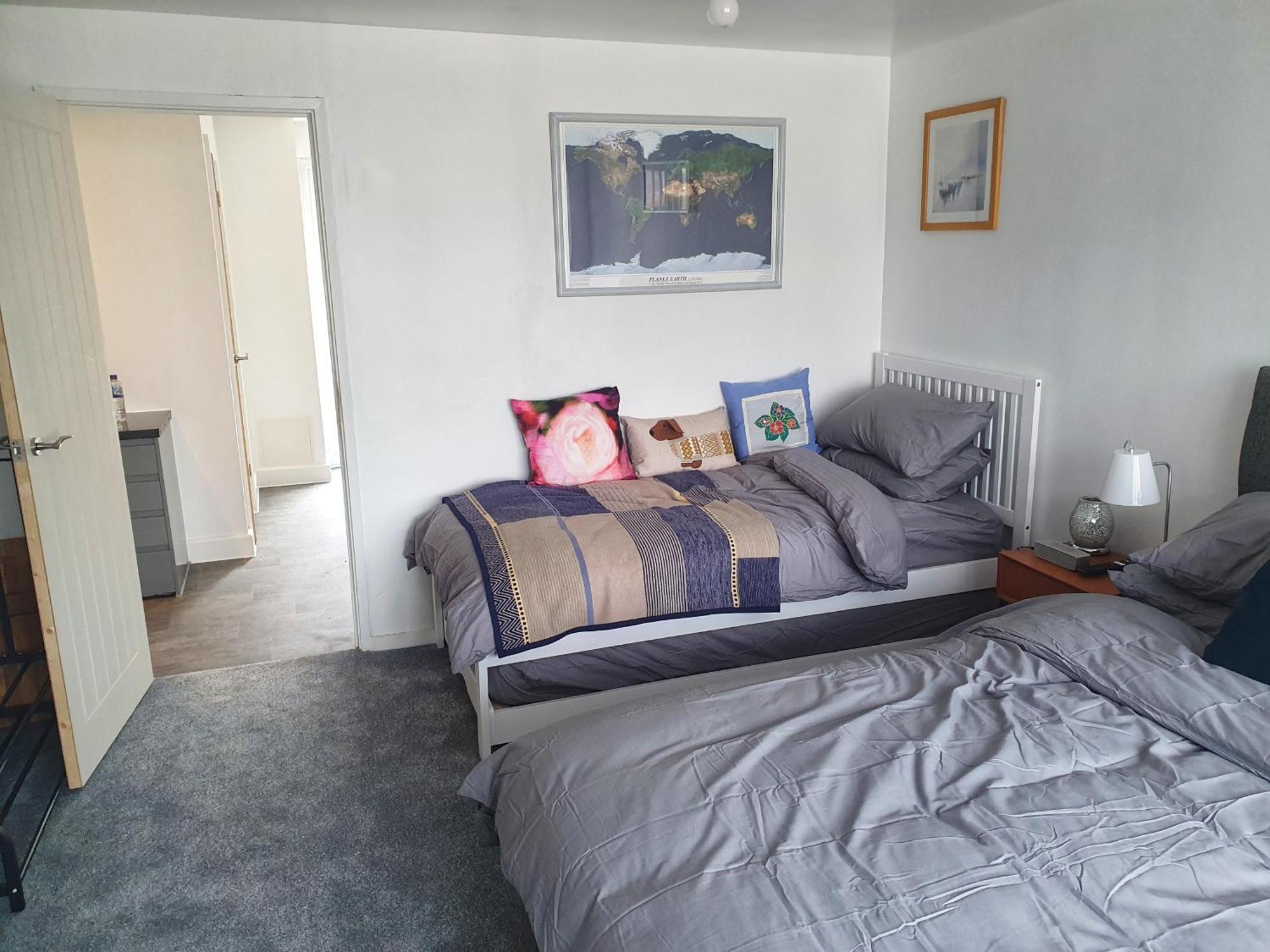 Modern Comfortable Quiet Self Contained Apartments Brackley  Bagian luar foto