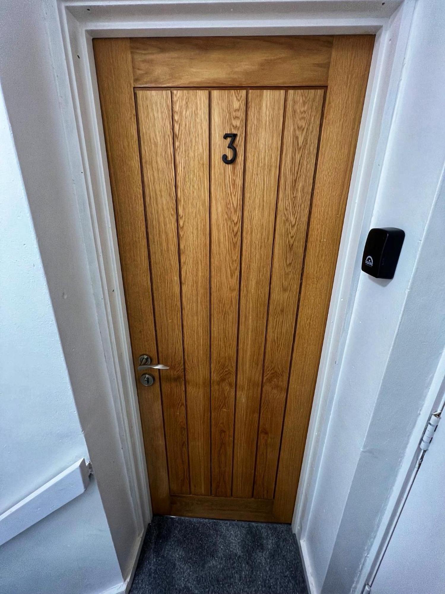Modern Comfortable Quiet Self Contained Apartments Brackley  Bagian luar foto